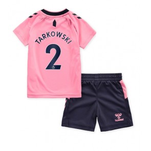 Everton James Tarkowski #2 kläder Barn 2022-23 Bortatröja Kortärmad (+ korta byxor)